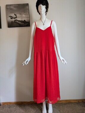 NWT Old Navy Red Cami Maxi Dress Size Medium Flowy Tiered Sundress